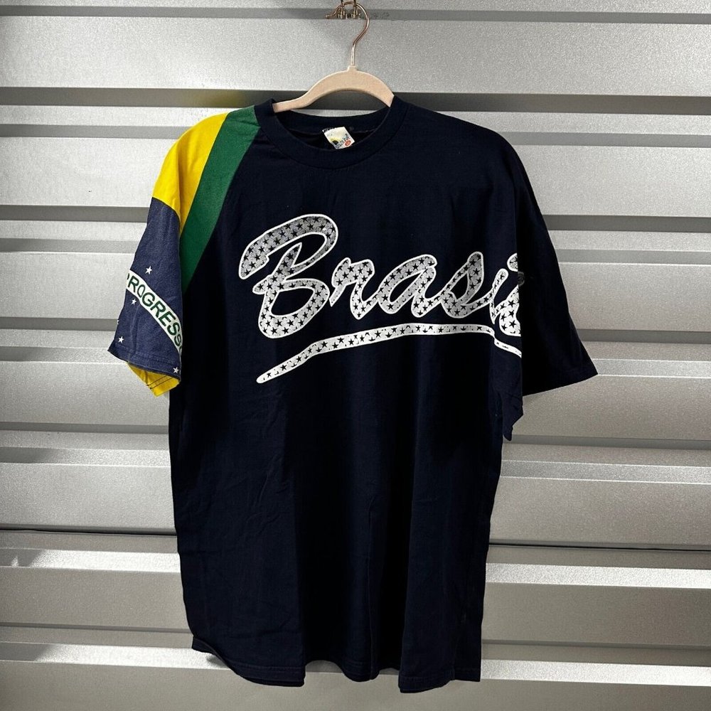 Brazil Soccer Jersey Size M  Oversized Vintage Shirt Yellow Green Blue Brasil